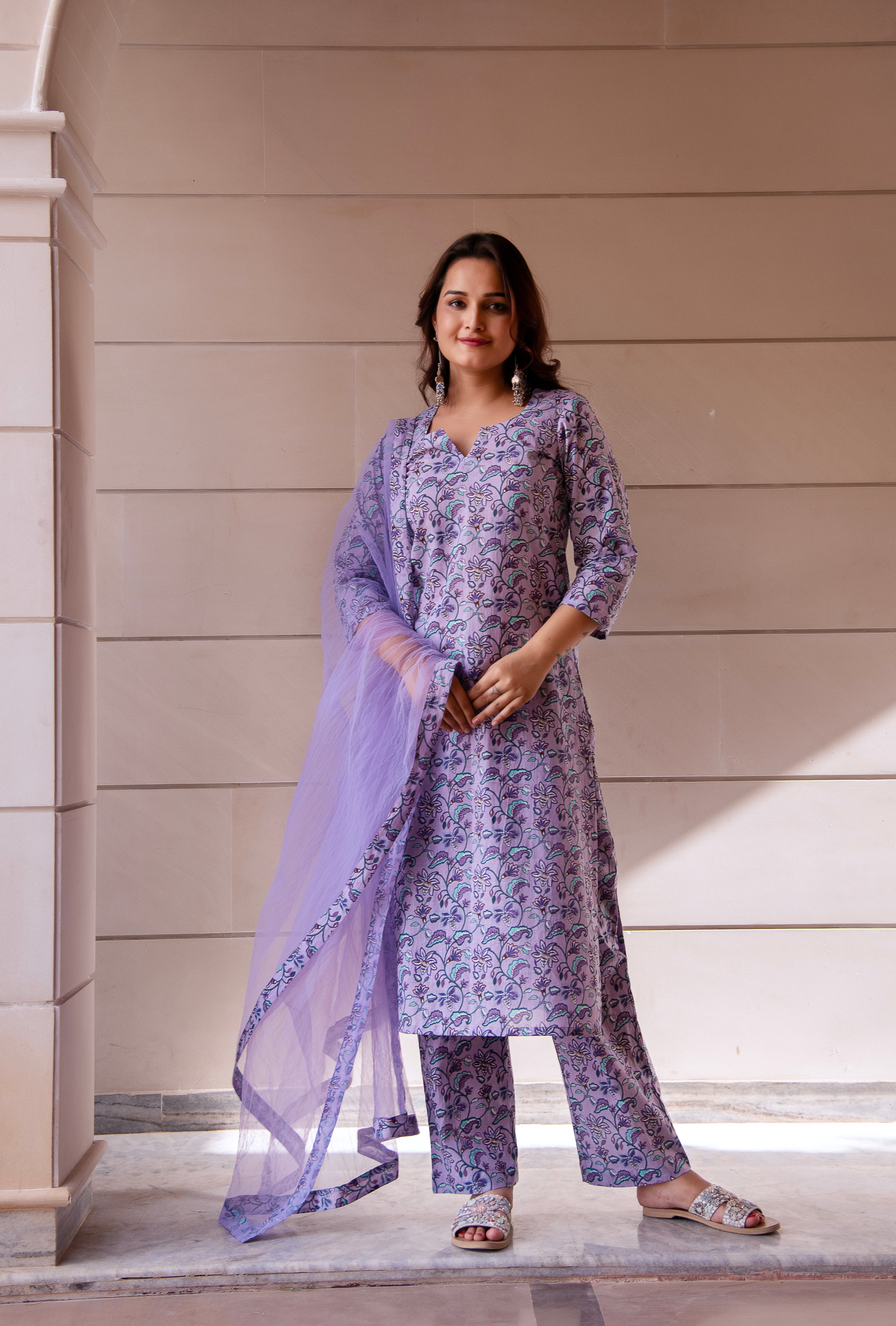 KAPAS LAVENDER FLORAL SUIT SET