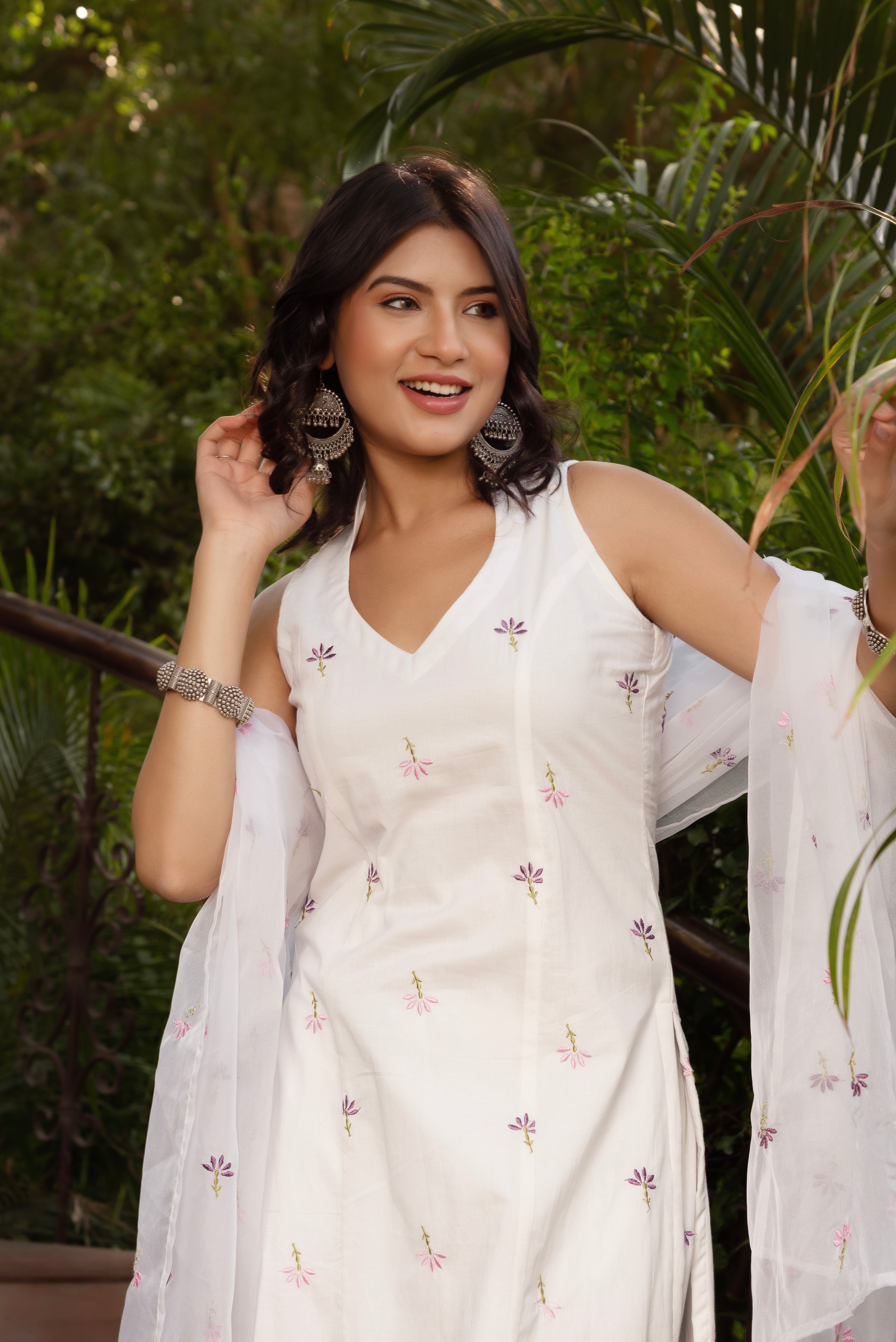 GAURANGI WHITE EMBORIDERY COTTON SUIT SET