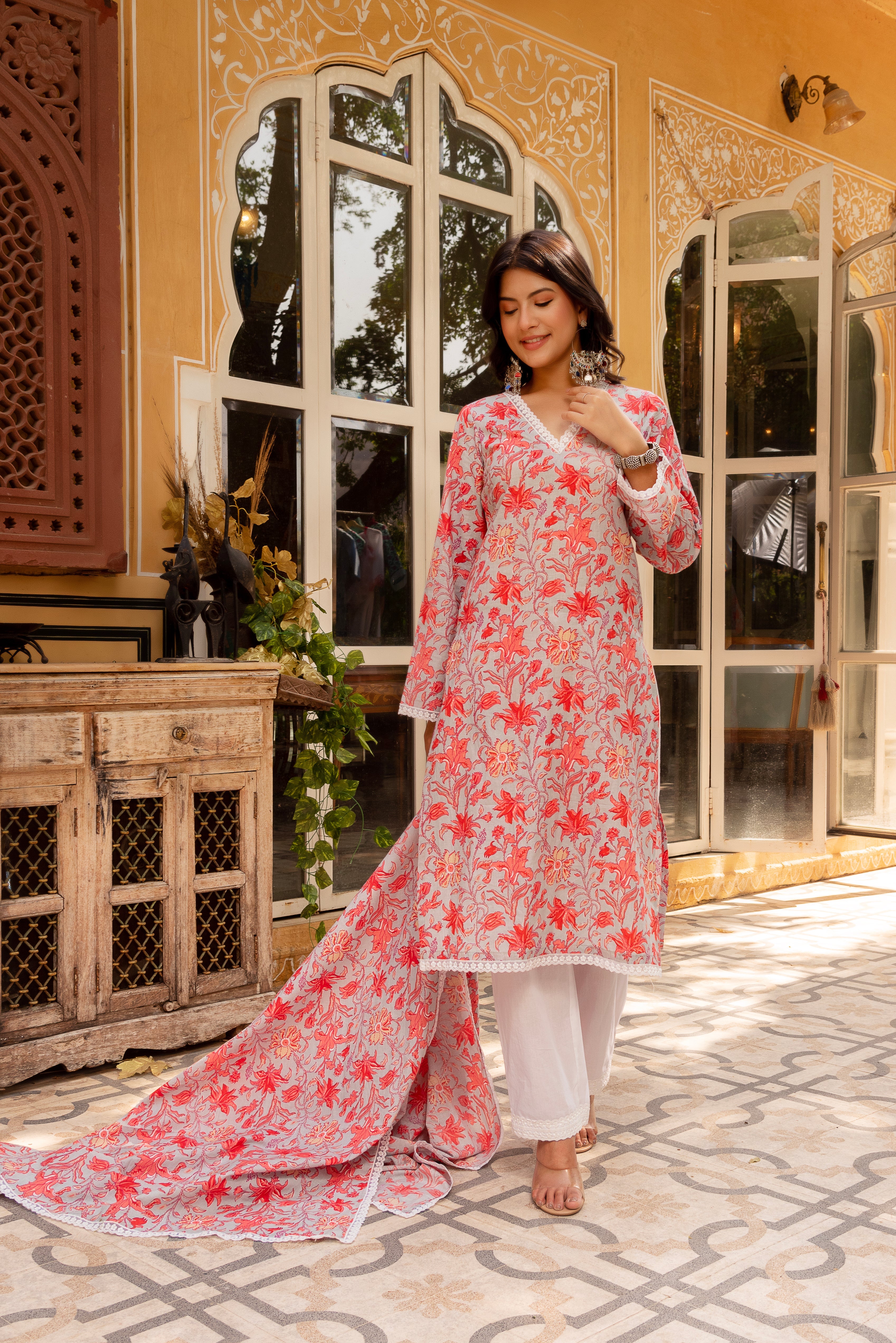 GAURANGI POWDER BLUE FLORAL PRINT COTTON SUIT SET