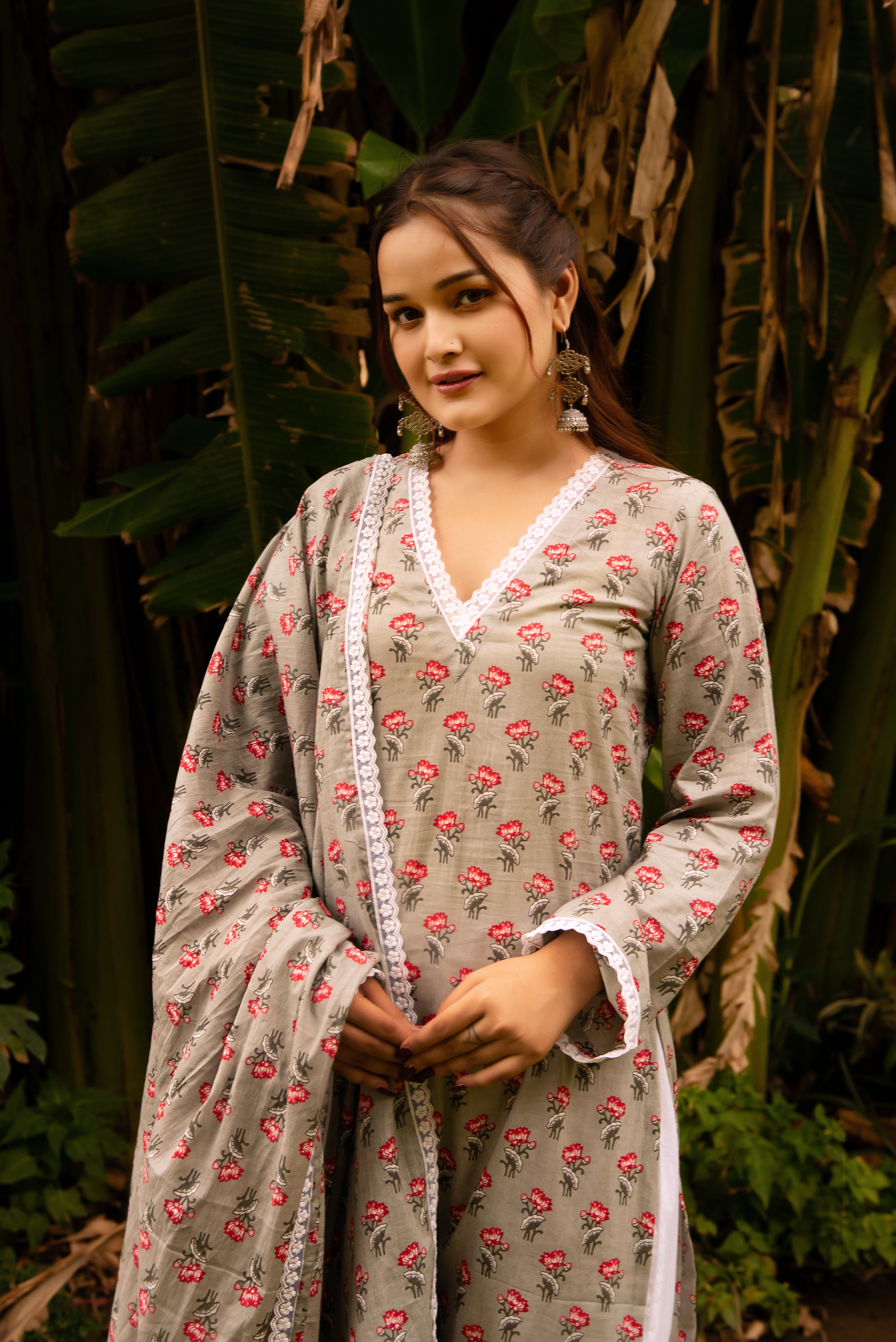 GAURANGI GREY PH0OL JAAL COTTON SUIT SET